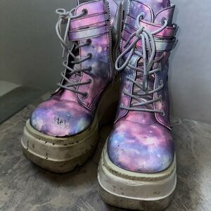 Demonia Reflective Stackers